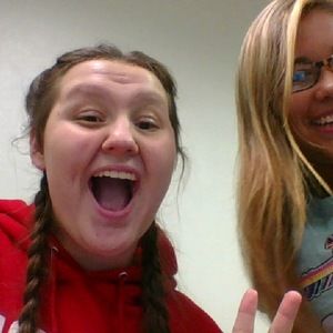 Meet your Posher, Avery